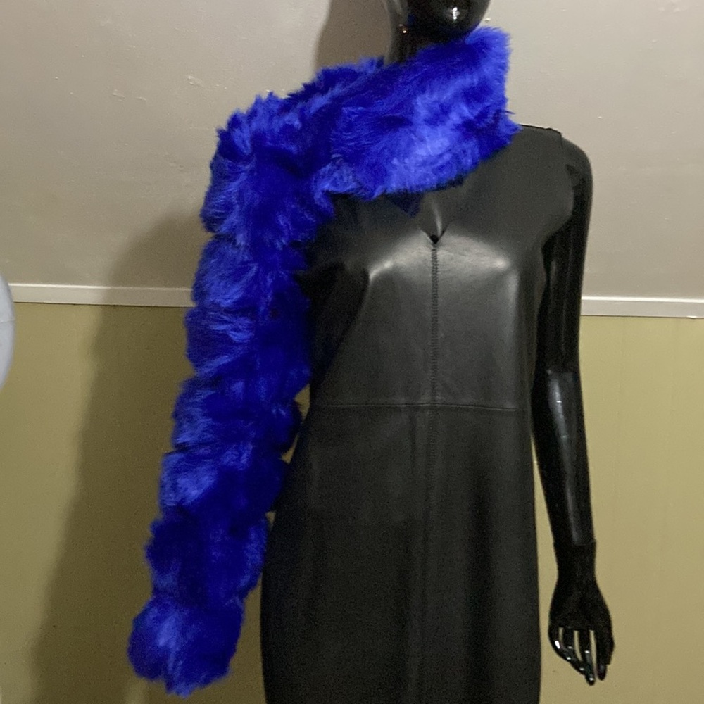 🔥New blue faux fur scarf🔥 - Picture 15 of 15